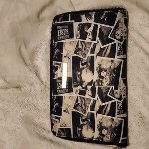 Victoria's Secret card case